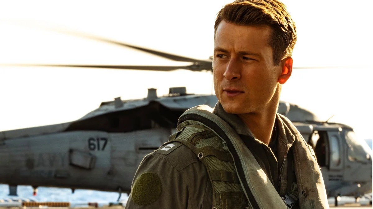 Glen Powell movie still